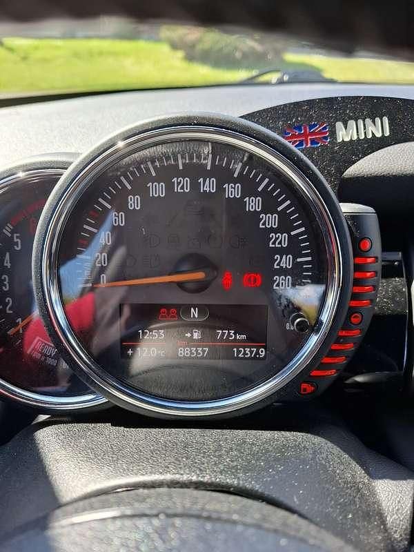 Usata Mini Cooper D Business 116 CV (85 kW) 2017 Utilitaria