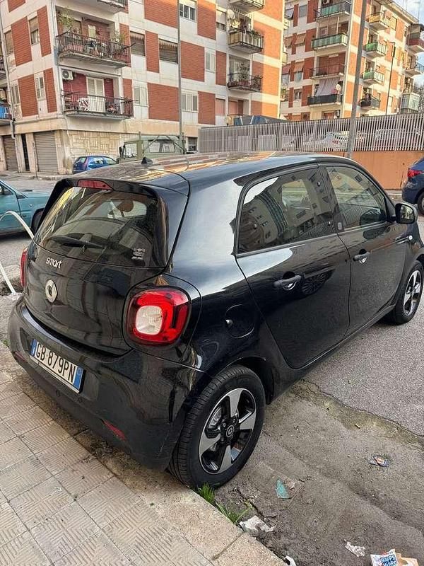 Usata Smart ForFour Electric Drive Passion 41 kW (56 CV) 2020 Other Utilitaria
