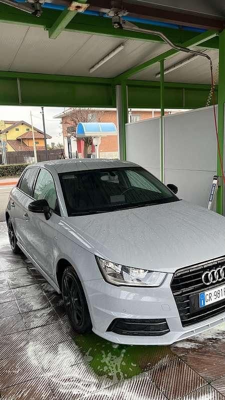 Usata Audi A1 Sportback Sport 82 CV (60 kW) 2018 Utilitaria