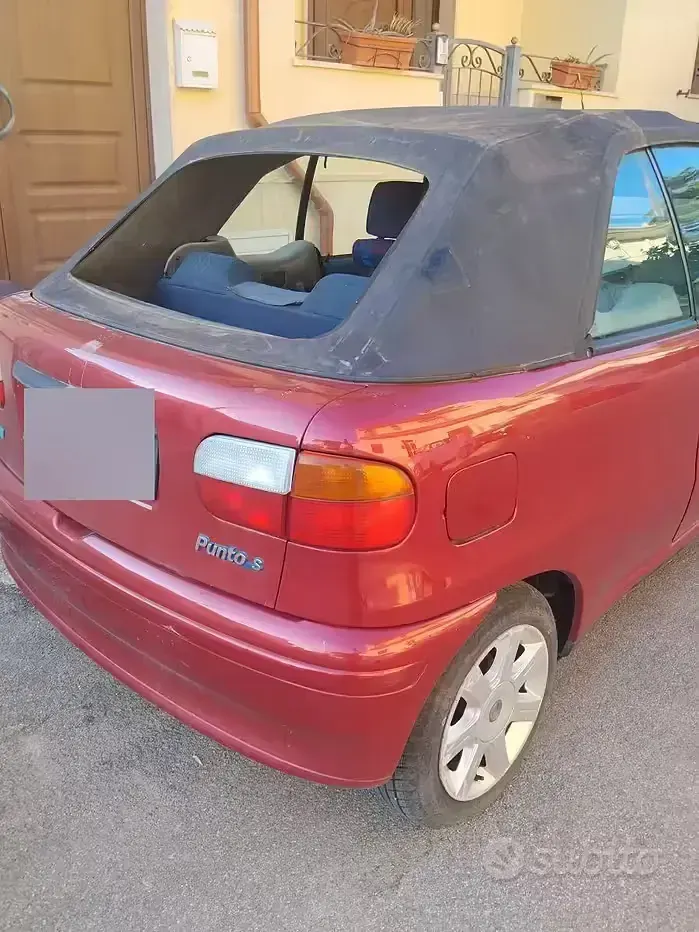 Usata Fiat Punto Cabriolet 60 CV (44 kW) 1996 Rosso Cabrio