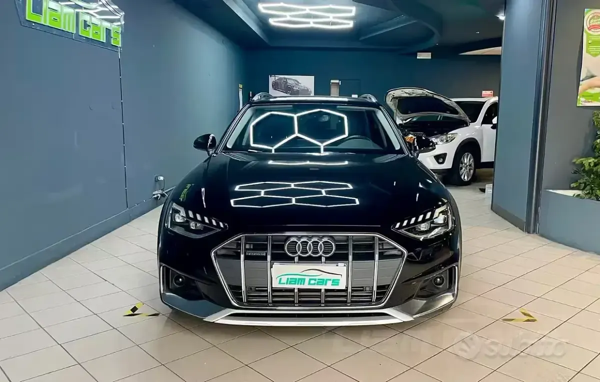 Usata Audi A4 Allroad Comfort 265 CV (194 kW) 2023 Nero Station wagon