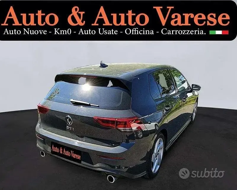 Usata VW Golf VIII GTI 245 CV (180 kW) 2024 Grigio Berlina