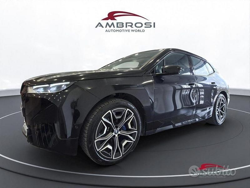 Nuova BMW iX Comfort Edition 239 kW (326 CV) 2025 Nero SUV