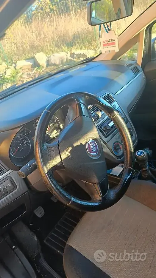 Käytetty Fiat Punto 90 HP (66 kW) 2009 Viistoperä