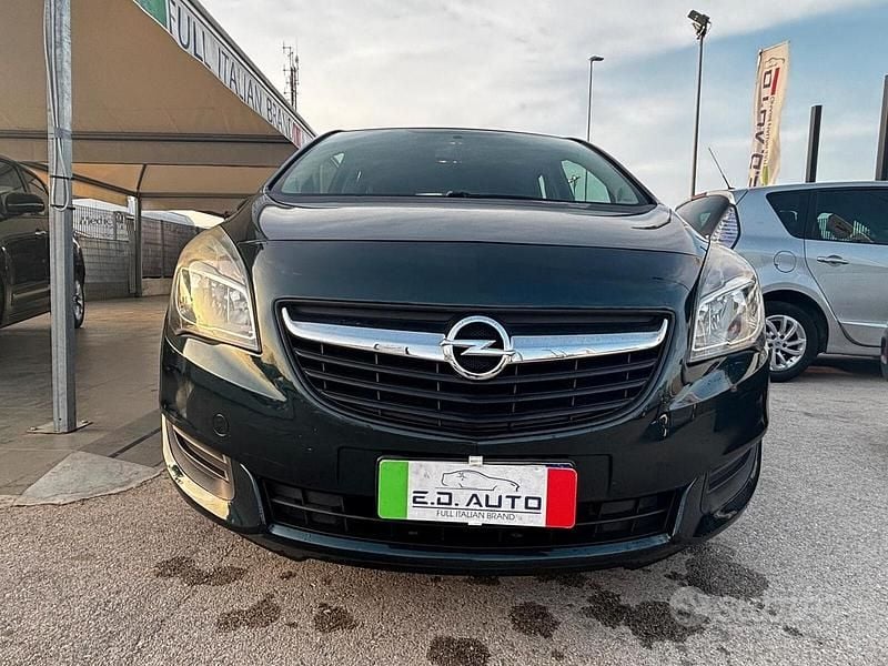 Usata Opel Meriva 100 CV (73 kW) 2015 Verde Monovolume