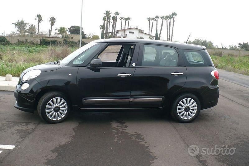 Usata Fiat 500L Business 120 CV (88 kW) 2016 Nero Monovolume