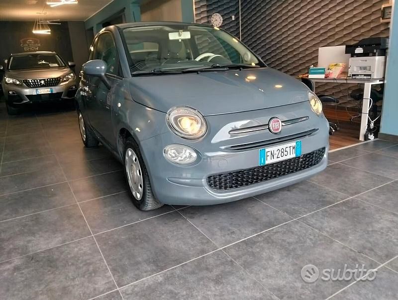 Grigio Usata 2018 Fiat 500 Pop Due volumi | 7900 € (Ottimo prezzo) - Immagine 1/4