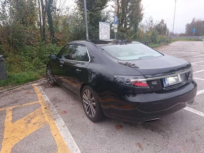 Usata Saab 9-5 Aero 190 CV (139 kW) 2011 Nero Berlina