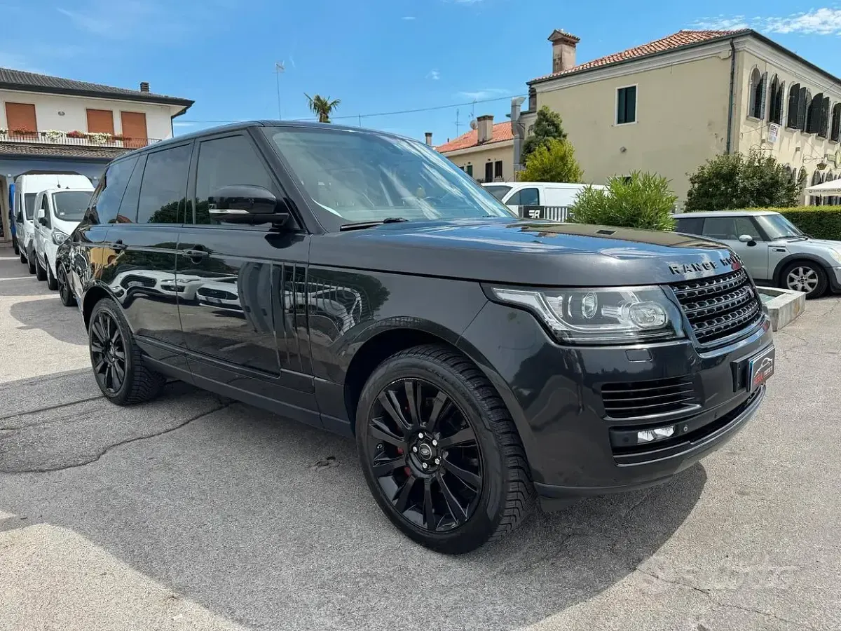 Usata Land Rover Range Rover Vogue 340 CV (250 kW) 2014 Grigio SUV