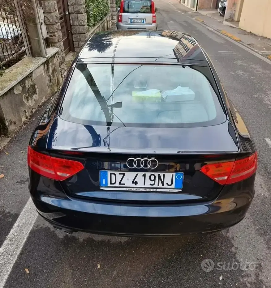 Usata Audi A5 177 CV (130 kW) 2010 Bluazzurro Coupé