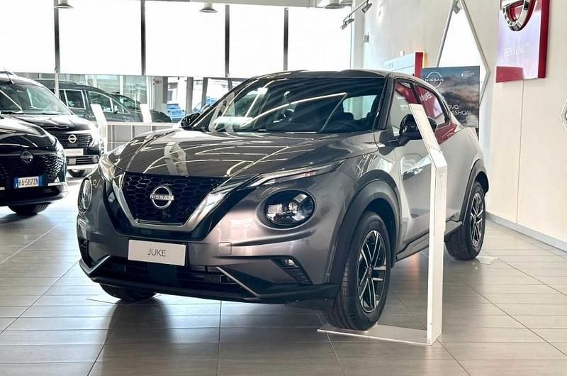 Usata Nissan Juke N-Connecta 114 CV (83 kW) 2021 Blu/azzurro metallizzato SUV