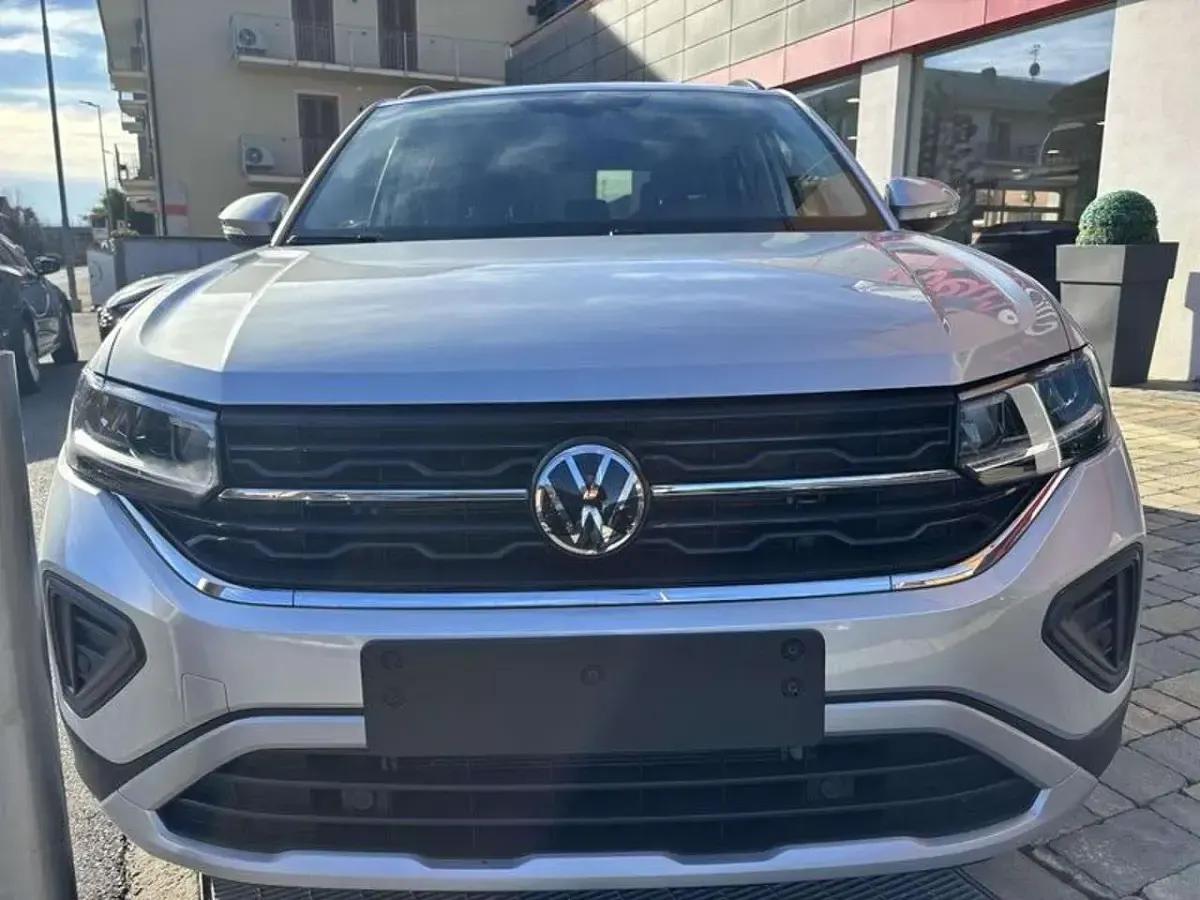 Usata VW T-Cross Life 116 CV (85 kW) 2025 Argento SUV