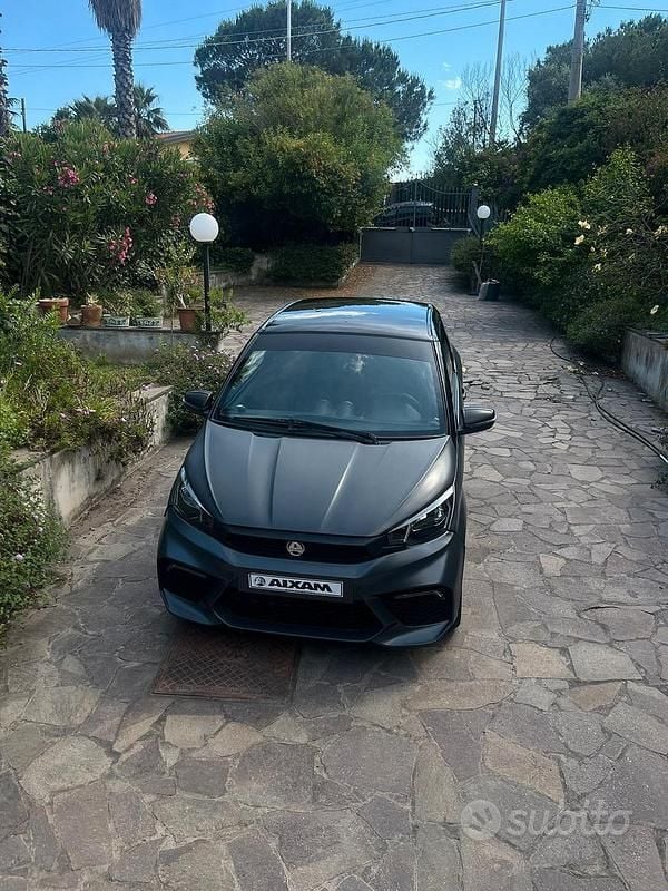 Nero Usata 2022 Aixam Coupe GTI Coupé | 12.000 € (Buon prezzo) - Immagine 1/4