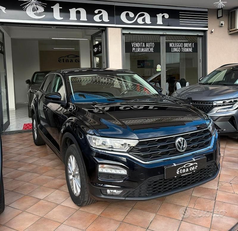 Nero Usata 2019 VW T-Roc Business SUV | 15.500 € (Ottimo prezzo) - Immagine 1/4