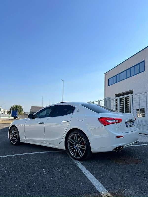 Usata Maserati Ghibli 250 CV (183 kW) 2017 Berlina