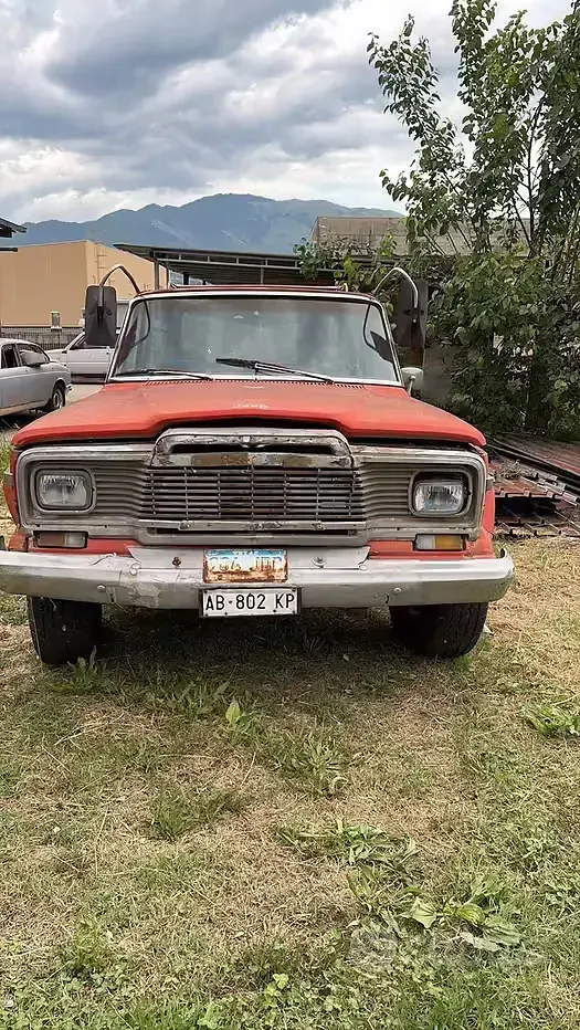 Usata Jeep Cherokee 1970 Rosso SUV