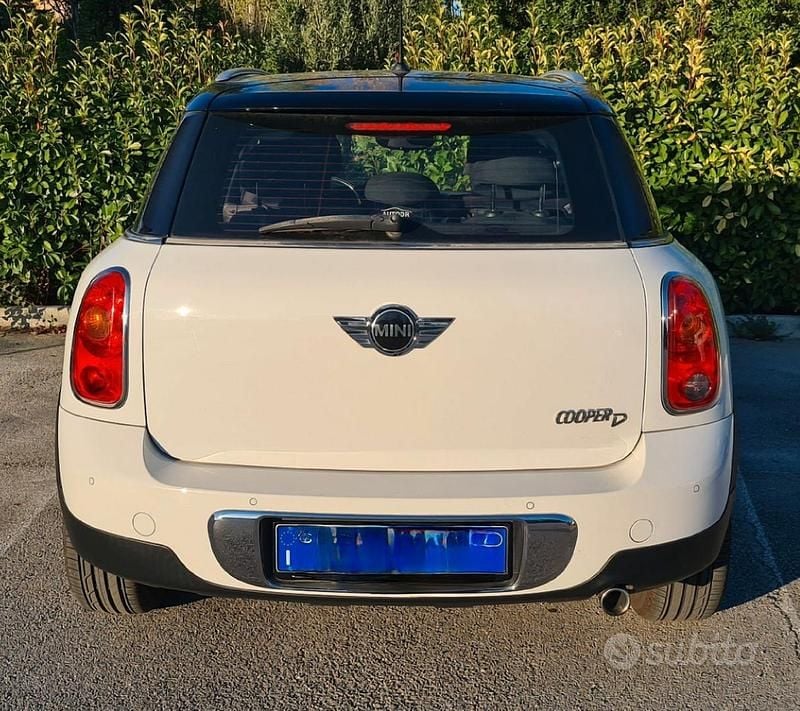Usata Mini Countryman 111 CV (81 kW) 2011 Bianco SUV