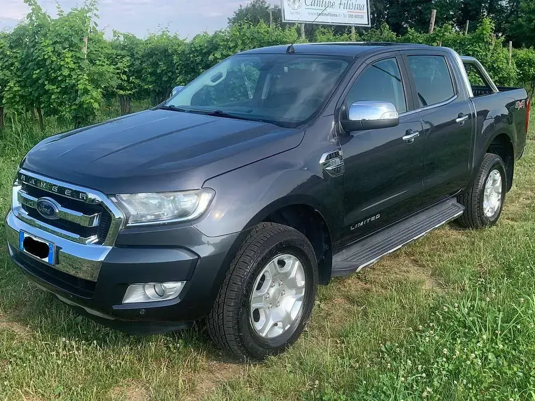 Usata Ford Ranger Limited 160 CV (117 kW) 2016 Pick-up