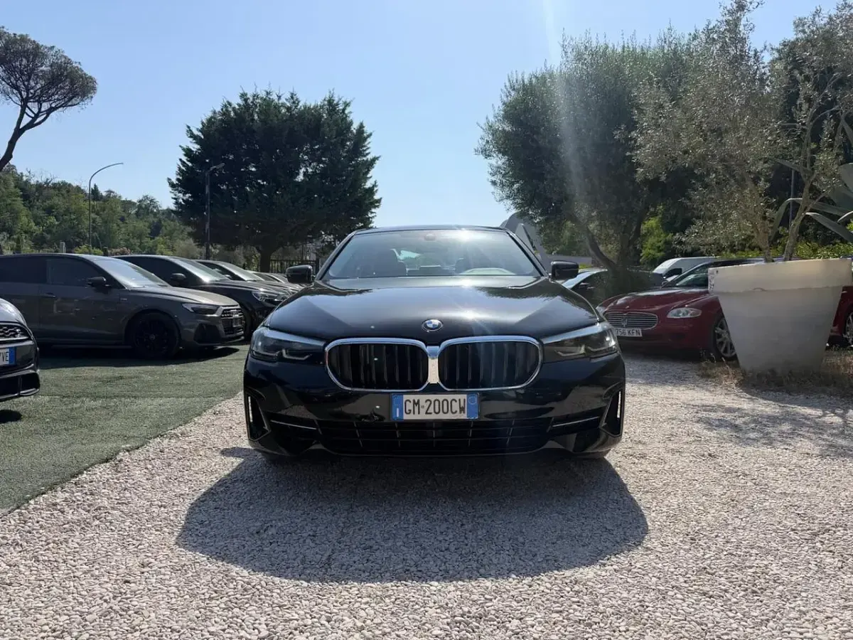 Usata BMW 518 M Sport 149 CV (109 kW) 2022 Nero Berlina