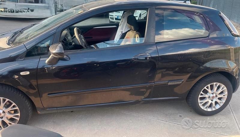 Usata Fiat Punto Evo 2010 Utilitaria