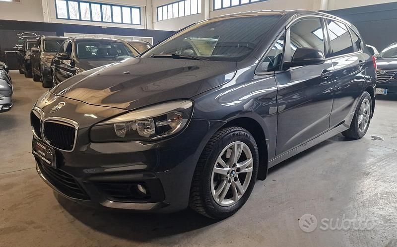 Usata BMW 220 Luxury Line 190 CV (139 kW) 2017 Grigio Station wagon