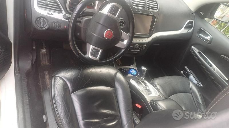 Usata Fiat Freemont 170 CV (125 kW) 2015 Bianco SUV