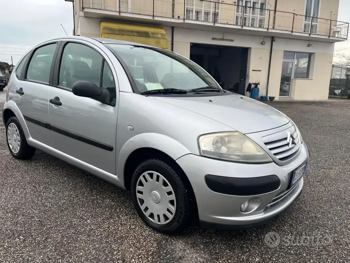 Gebraucht Citroën C3 60 PS (44 kW) 2003 Grau Limousine