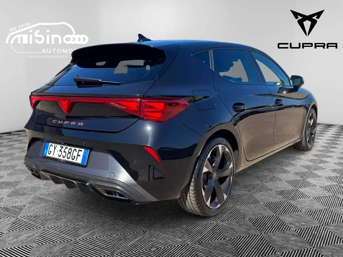 Usata Cupra Leon 150 CV (110 kW) 2025 Nero Berlina