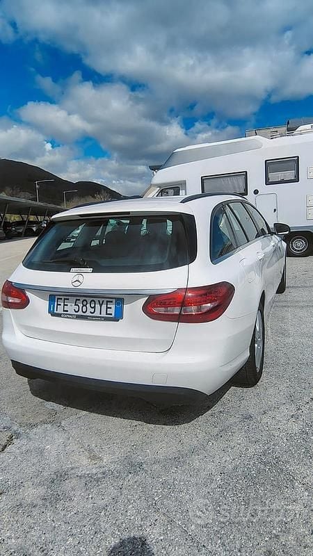 Usata Mercedes C180 Premium Plus 116 CV (85 kW) 2016 Bianco Station wagon