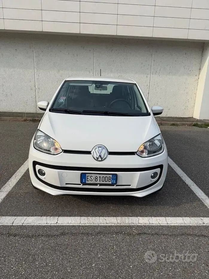 Usata VW up! Move 68 CV (50 kW) 2013 Bianco Utilitaria