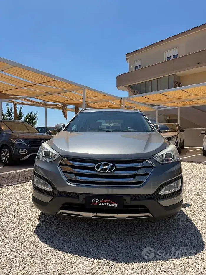 Usata Hyundai Santa Fe 150 CV (110 kW) 2015 Grigio SUV