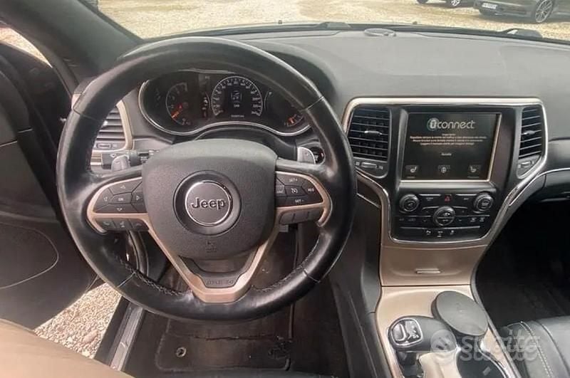Usata Jeep Grand Cherokee Limited 250 CV (183 kW) 2015 Nero SUV