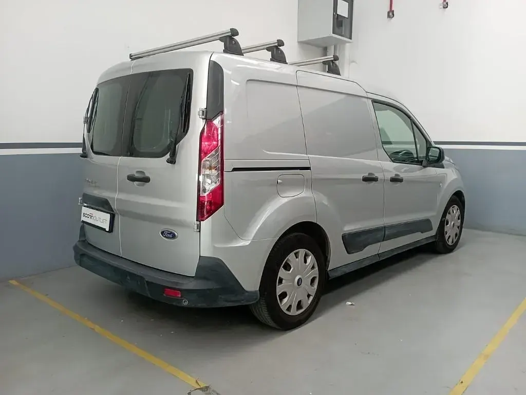 Usata Ford Transit Connect 119 CV (87 kW) 2022 Argento Monovolume