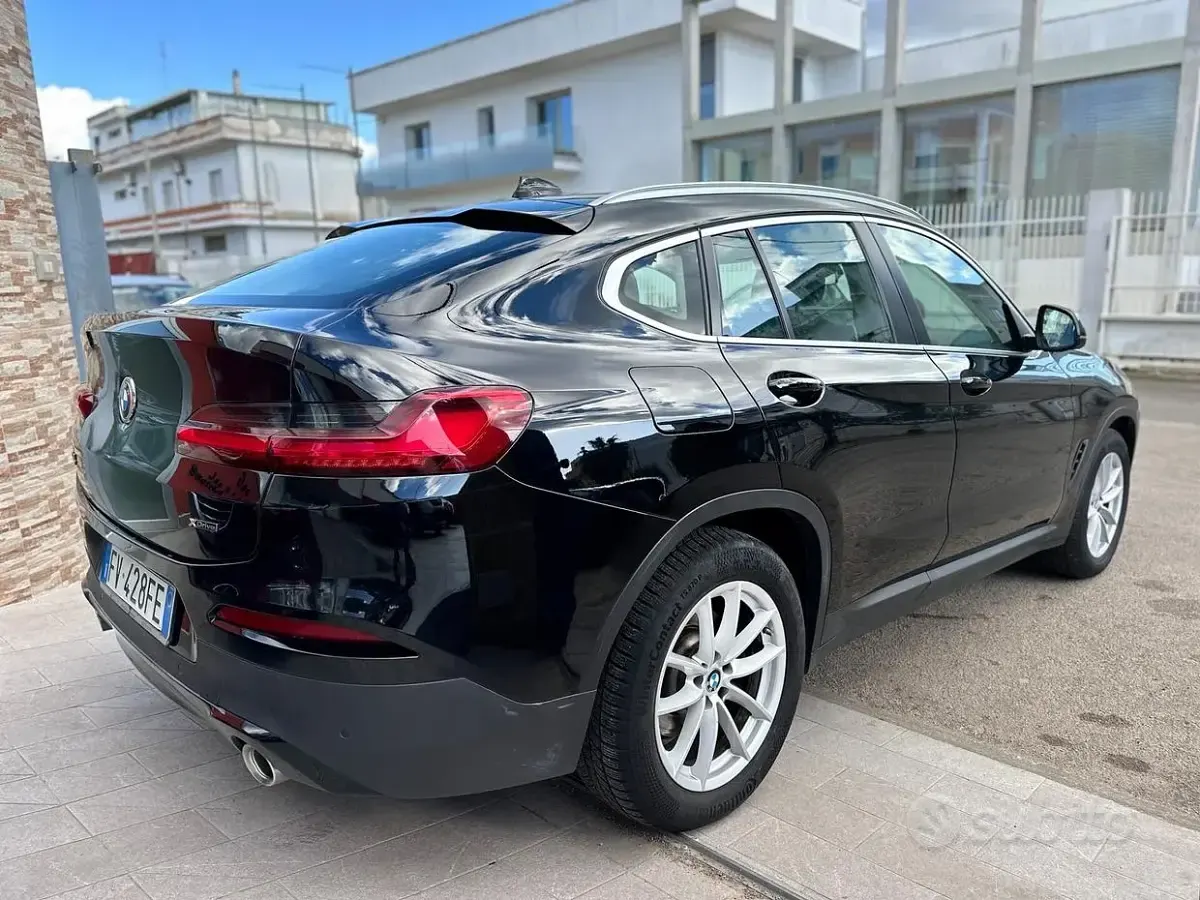 Usata BMW X4 Advantage 190 CV (139 kW) 2019 Nero SUV