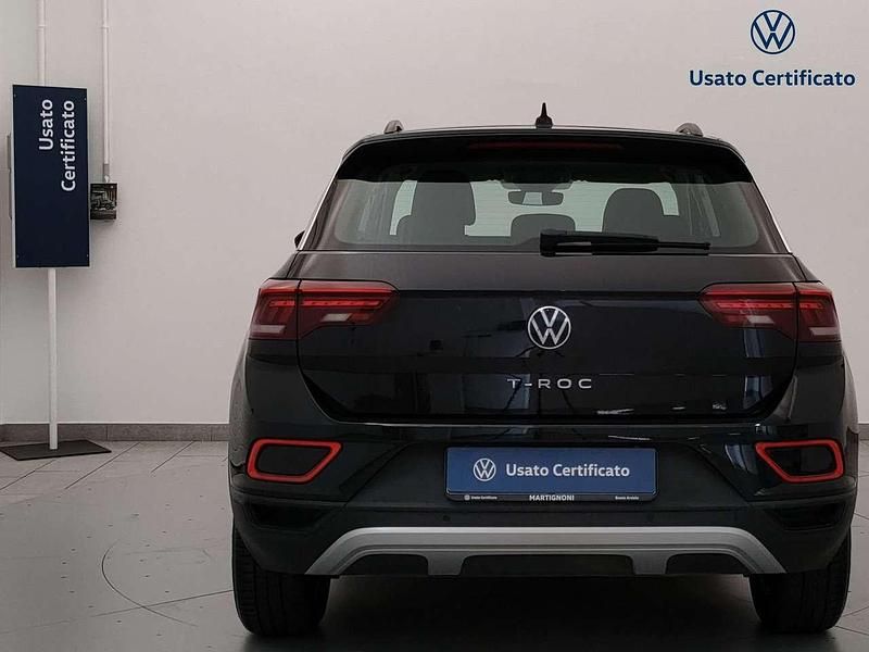 Usata VW T-Roc Life 116 CV (85 kW) 2024 Nero SUV