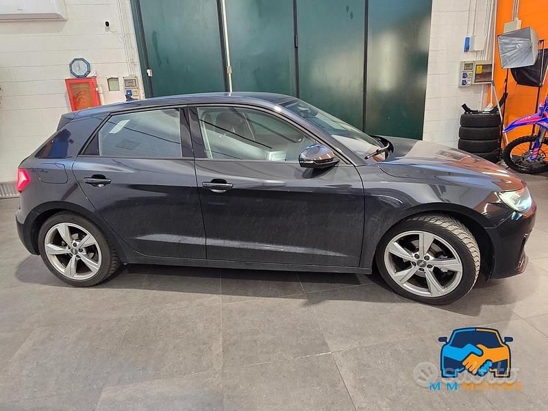 Usata Audi A1 Sportback Admired 116 CV (85 kW) 2019 Grigio Utilitaria
