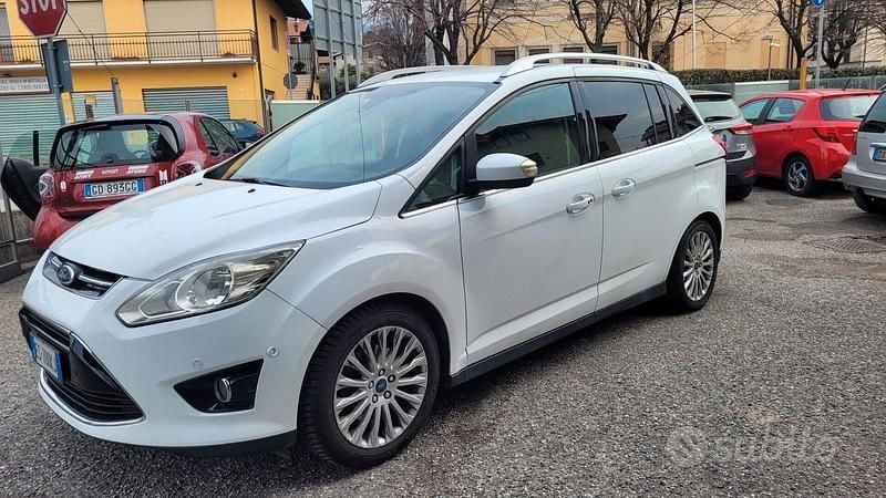 Usata Ford C-MAX Titanium 116 CV (85 kW) 2013 Bianco Monovolume
