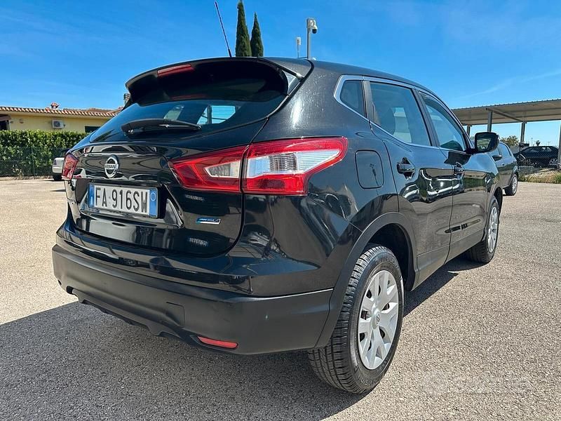 Usata Nissan Qashqai Visia 110 CV (80 kW) 2015 Nero SUV