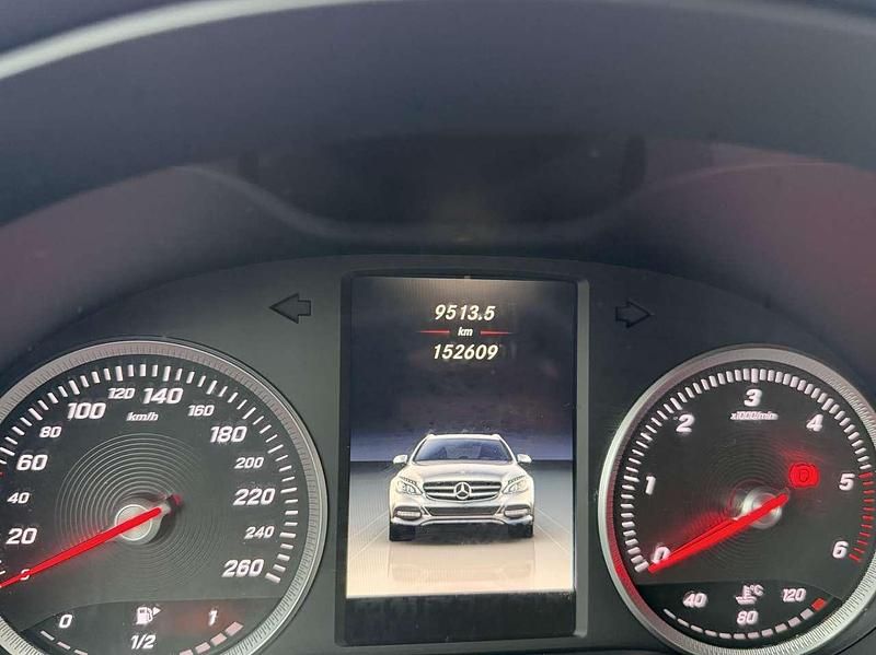 Usata Mercedes C180 Avantgarde 116 CV (85 kW) 2015 Grigio Station wagon