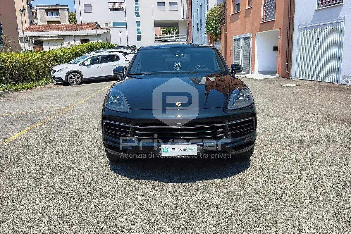 Usata Porsche Cayenne 340 CV (250 kW) 2021 Nero SUV