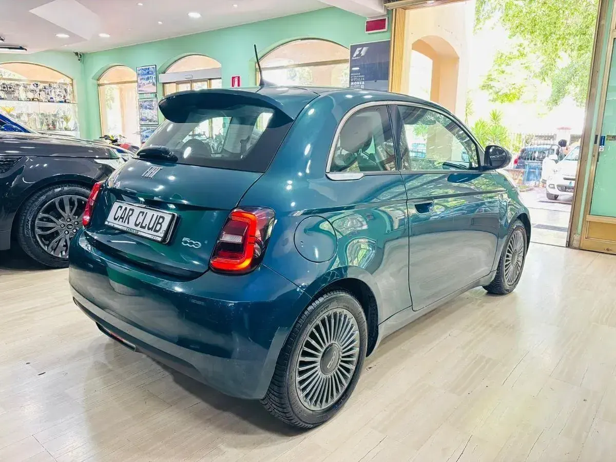 Usata Fiat 500e Opening Edition 42 kW (58 CV) 2022 Blu Berlina