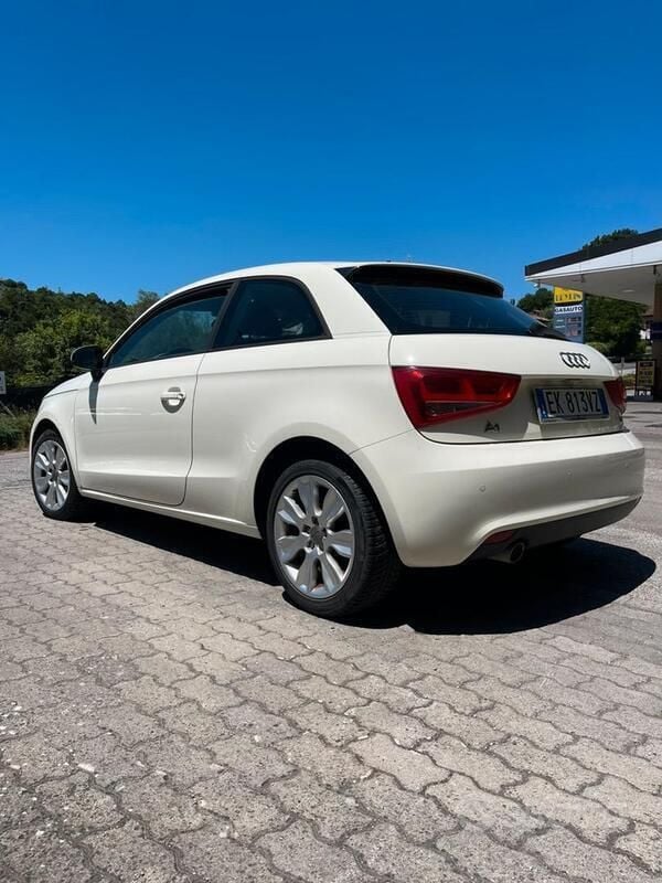 Usata Audi A1 90 CV (66 kW) 2013 Bianco Utilitaria