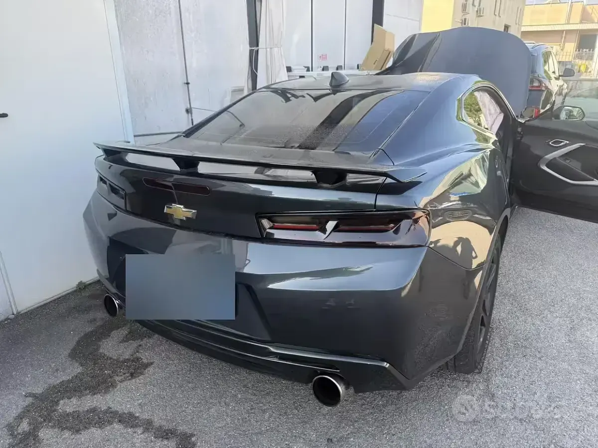 Usata Chevrolet Camaro 275 CV (202 kW) 2017 Grigio Coupé