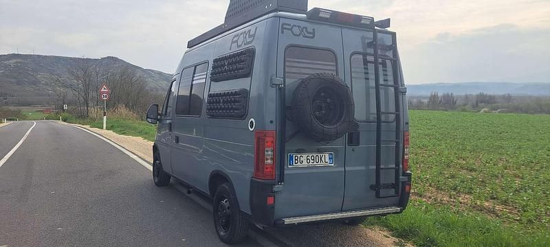 Usata Fiat Ducato 131 CV (96 kW) 2000 Grigio Furgone
