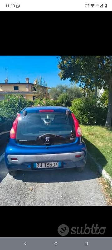 Usata Peugeot 107 68 CV (50 kW) 2007 Blu Utilitaria