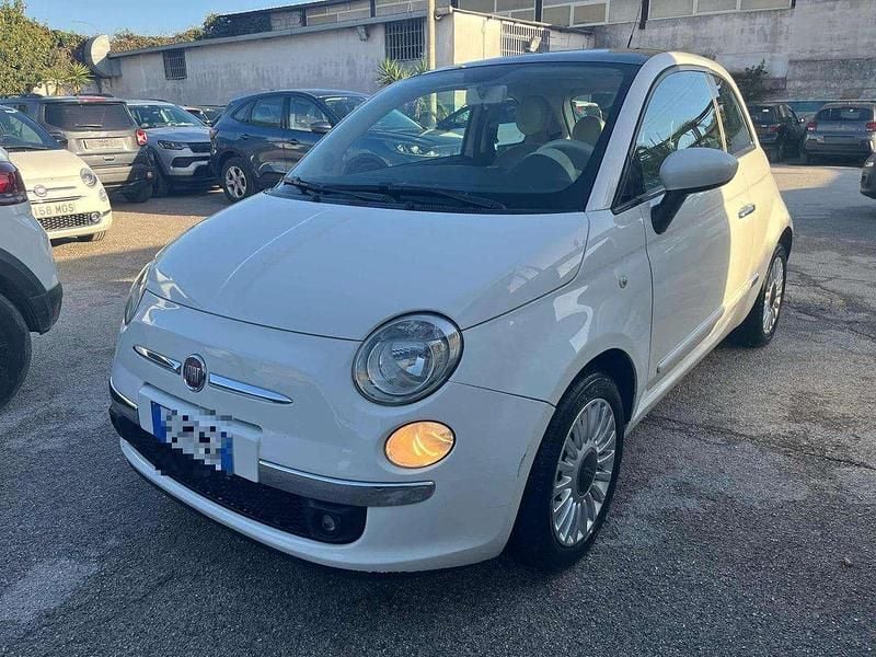 Bianco Usata 2010 Fiat 500 Due volumi | 4500 € (Ottimo prezzo) - Immagine 1/4
