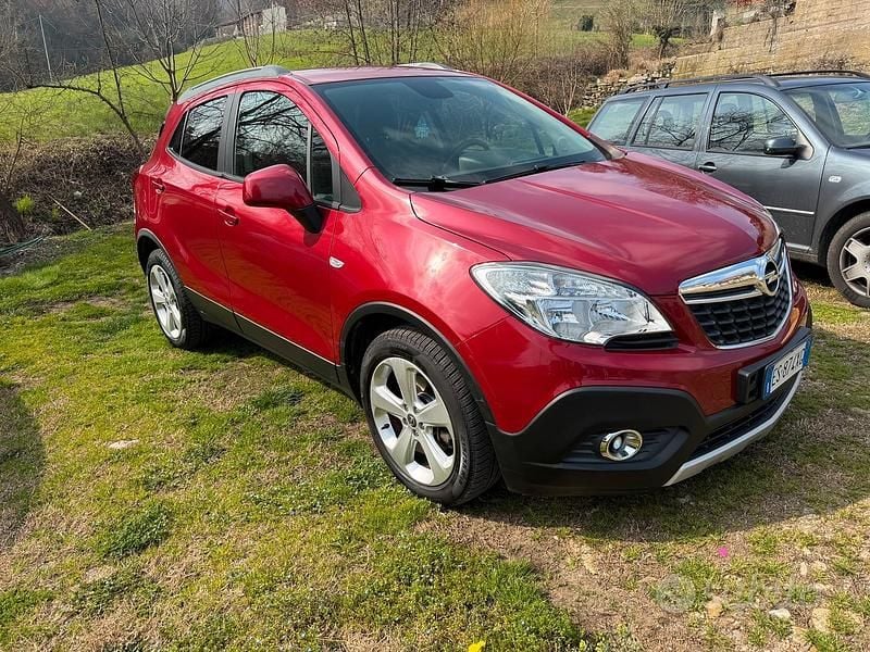 Usata Opel Mokka 140 CV (102 kW) 2013 Rosso SUV
