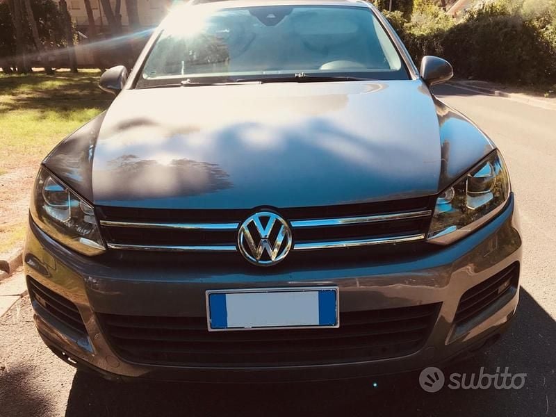 Usata VW Touareg Terrain Tech 239 CV (175 kW) 2011 Grigio SUV