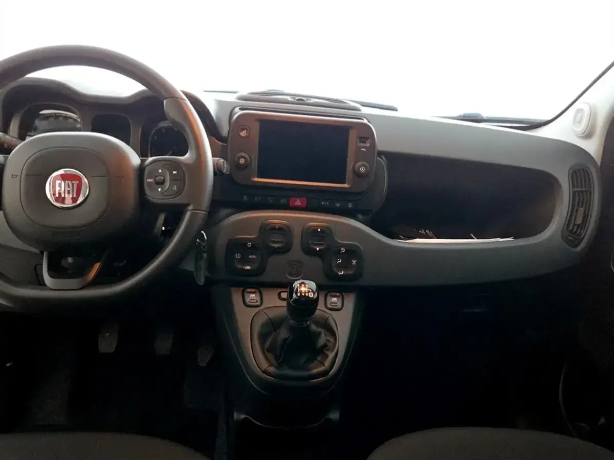 Usata Fiat Panda Cross Cross 70 CV (51 kW) 2024 Verde Utilitaria