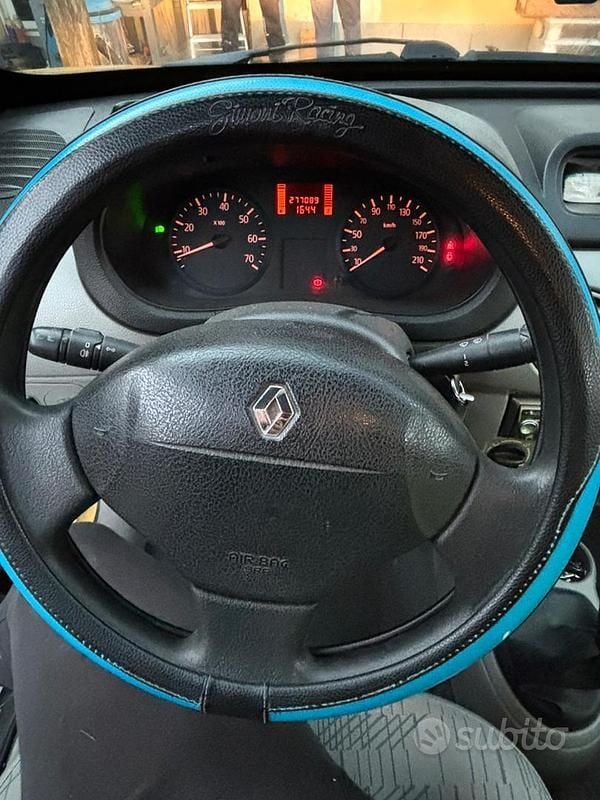 Usata Renault Kangoo 84 CV (61 kW) 2007 Giallo Berlina